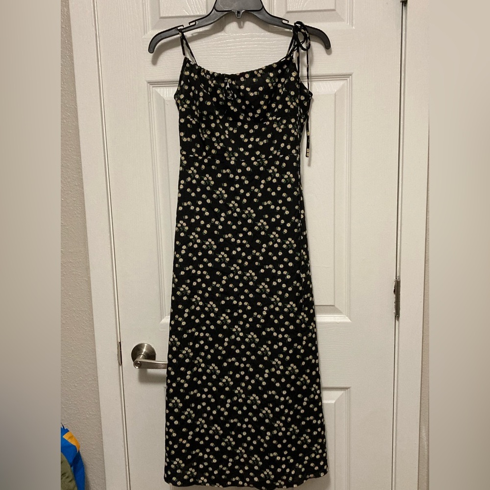 *Shein Black Floral Spaghetti Strap Size 2/XS Maxi Dress #X